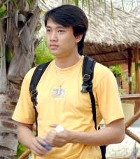 Nguyễn Quốc Trường - <br>
<i>"Ngôi sao ngày mai" trước cánh cửa nghệ thuật thứ 7</i>