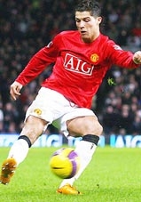 Perez và kế hoạch phục hưng "kền kền trắng"