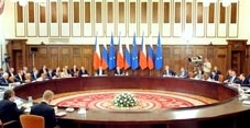 Nga-EU chưa tìm được tiếng nói chung