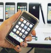 Điểm danh sinh viên bằng “dế” iPhone