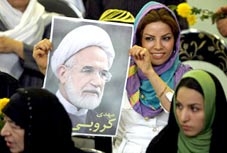 Gay cấn cuộc đua vào ghế Tổng thống Iran