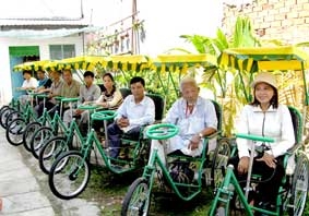 Nghị lực người phụ nữ tật nguyền