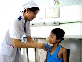 Hen phế quản trong thời tiết giao mùa