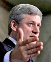 Thủ tướng Canada thoát hiểm