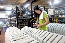 Đòn bẩy cho nghề dệt lụa Tân Châu