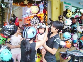 Nón bảo hiểm trẻ em trở thành tiêu điểm