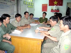 Phối hợp giữa bảo vệ bệnh viện với công an địa phương để ngăn ngừa tội phạm