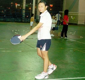 Ngọc Thúy  Cô bé bán vé số trở thành VĐV cầu lông quốc gia