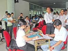 Đưa việc làm đến với sinh viên...