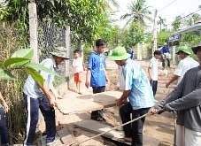 Theo những bước chân tình nguyện...