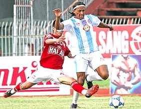 Cuộc đua "tam mã" tốp đầu