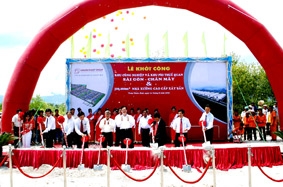 Tổ chức tốt việc tái định cư, chính sách đào tạo nghề để thu hút người lao động tại chỗ