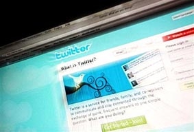 Twitter và Facebook “sập bẫy” tin tặc