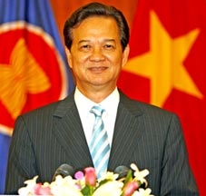 Việt Nam luôn tích cực góp phần xây dựng ASEAN ngày càng liên kết chặt chẽ, vững mạnh và hợp tác hiệu quả (*)