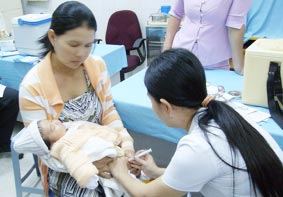 Tiêm ngừa viêm gan B cho trẻ sơ sinh