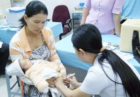 Tiêm ngừa viêm gan B cho trẻ sơ sinh