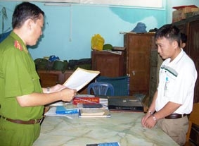 Bắt Chế Minh Trung - Chủ doanh nghiệp chuyên cho vay để lừa đảo