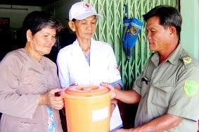 Điểm tựa của người nghèo