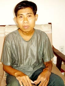 Chàng trai bất hạnh đơn độc chống chọi bệnh tật