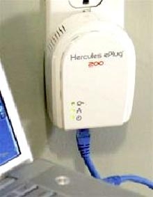 Sử dụng ổ cắm điện thay thế Wi-Fi