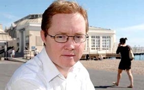 Bệnh sợ phụ nữ!