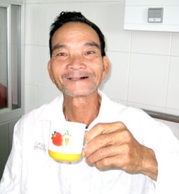 Phẫu thuật thành công thay động mạch chủ bằng ống ghép nhân tạo