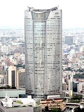 Dùng động cơ máy bay 
để phát điện