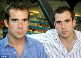 Song sinh cùng trứng - giống nhưng khác