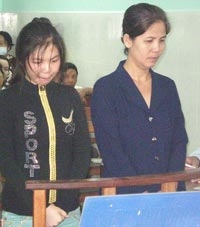 Hai bị cáo lãnh 16 năm tù