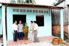 Chung sức chăm lo nhà ở cho người nghèo