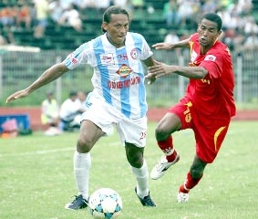 Còn nhiều cái khó !