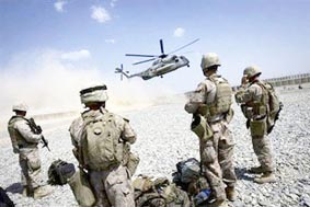 3 trực thăng Mỹ rơi, ít nhất 40 người thương vong