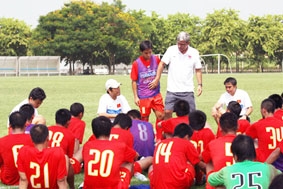 "Thầy Tô" còn đau đầu...