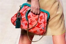 Dịch vụ mới cho quí bà “kẹt” tiền!