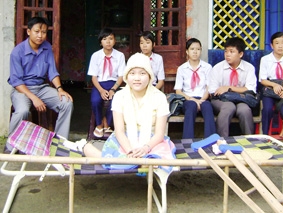Cô học trò bị bệnh hiểm nghèo rất cần được giúp đỡ