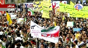 Iran tuần hành chống Mỹ