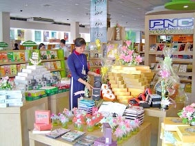 Đa dạng, không "sốt" giá