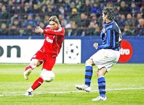 Ai cũng "khốn khó"