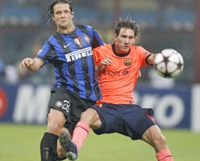 Kịch chiến trên sân Nou Camp