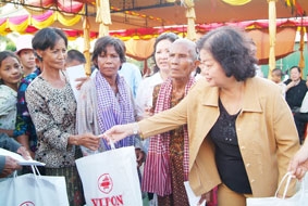 Chung một cội nguồn