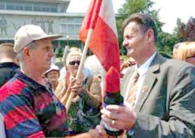 Thành lập Đảng Cộng sản Serbia mới