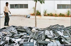 Đau đầu với rác thải điện tử