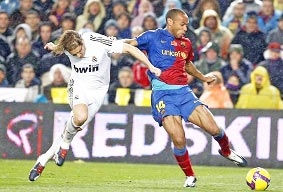 Thư hùng đỉnh cao