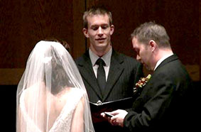 Tường thuật trực tiếp
đám cưới lên Facebook