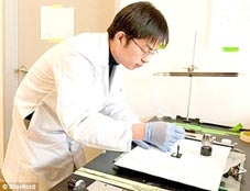 Biến giấy thành pin