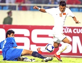 Dè chừng đối thủ!