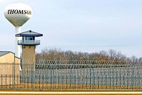 Bao giờ Mỹ đóng cửa nhà tù Guantanamo?