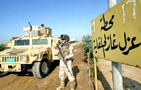 Binh sĩ Iran rút khỏi giếng dầu chiếm giữ ở Iraq