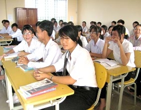 Nặng nỗi lo học sinh bỏ học