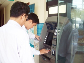 Gia tăng tiện ích dịch vụ ngân hàng điện tử